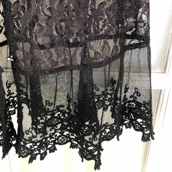 Long lace blouse - Picture 5 of 6